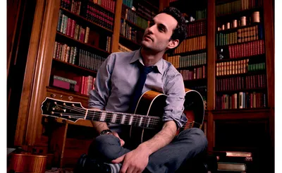 Julian Lage